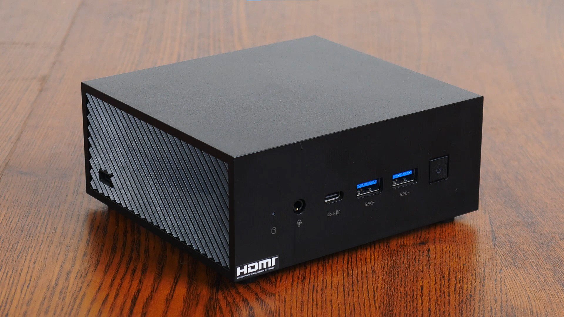 Review: ASUS ExpertCenter PN53 Mini PC (AMD Ryzen 9 6900HX)